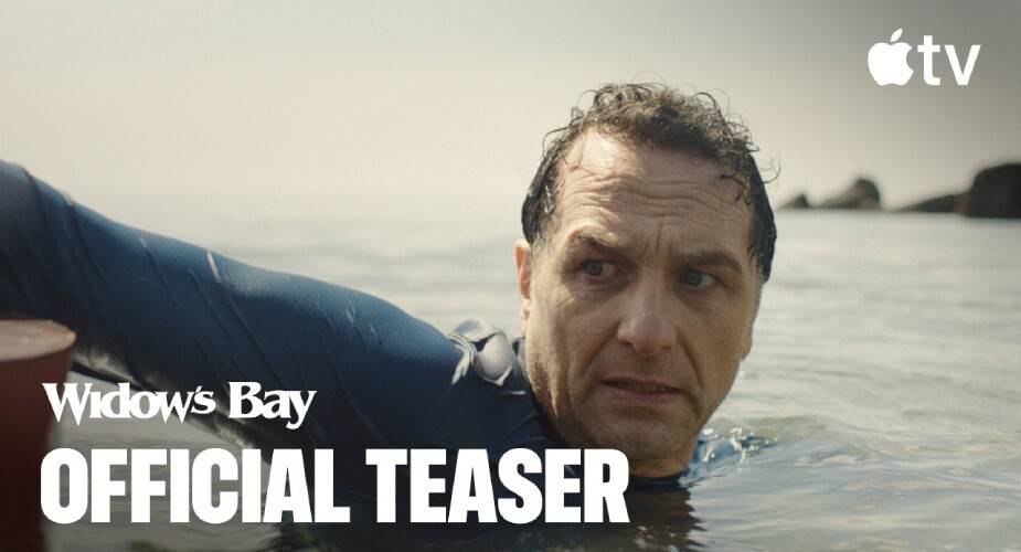 „Wdowia Zatoka" - Apple prezentuje kolejny zwiastun komediowego horroru z Matthew Rhysem