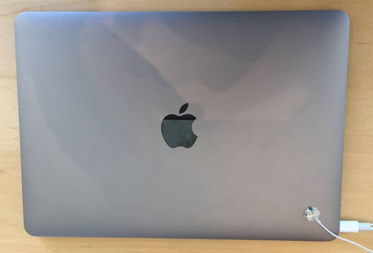 MacBook 12 cali Space Grey