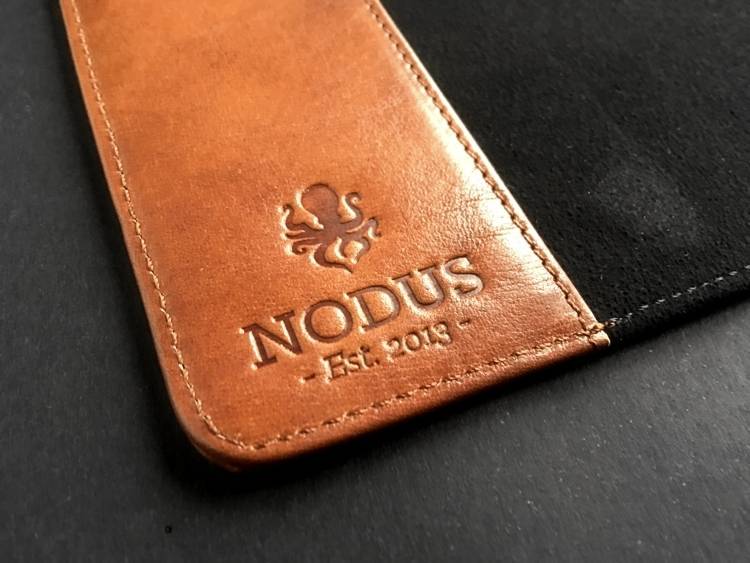Nodus Collection Access Case iPad Air