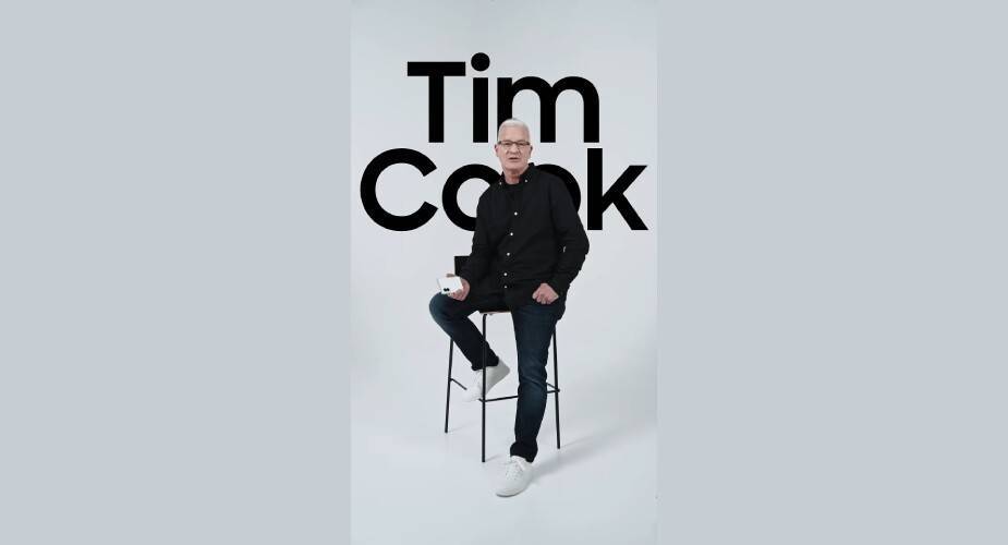 Tim Cook reklamuje telefon Samsunga